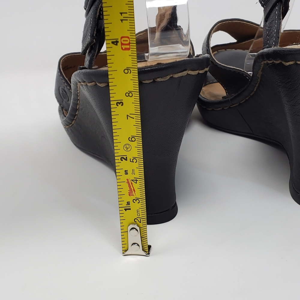 Born Wedge Leather Sandals - Picture 4 of 11
